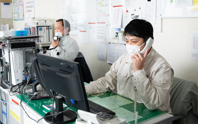 営業所研修(セメント船との交信)